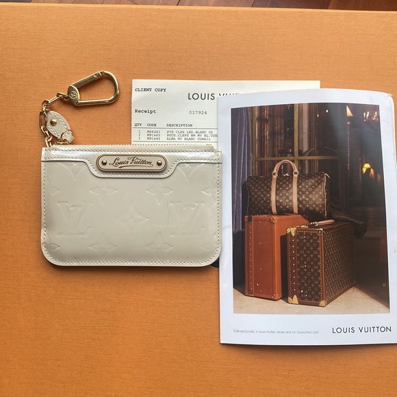 Louis Vuitton Pouchette Cles Blanc Corail 💛 - Picture 4 of 12